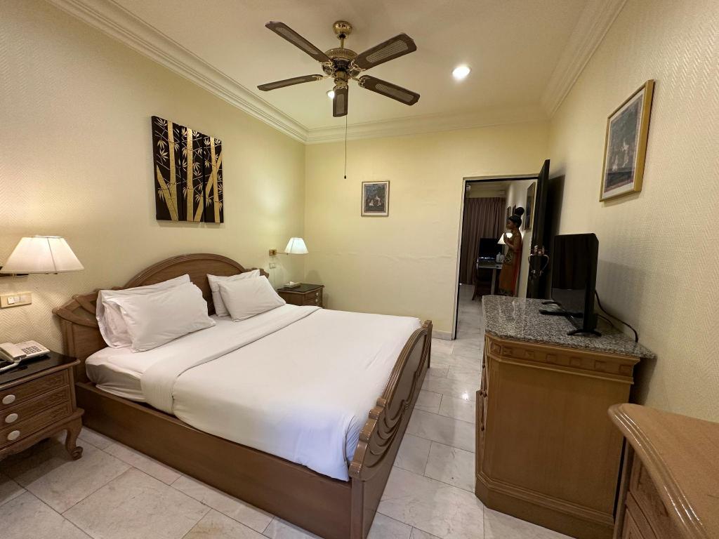 1 Bedroom, Penthouse, Apartment, King Bed