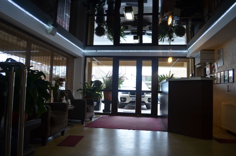 Hotel Premier Sibiu 12/23