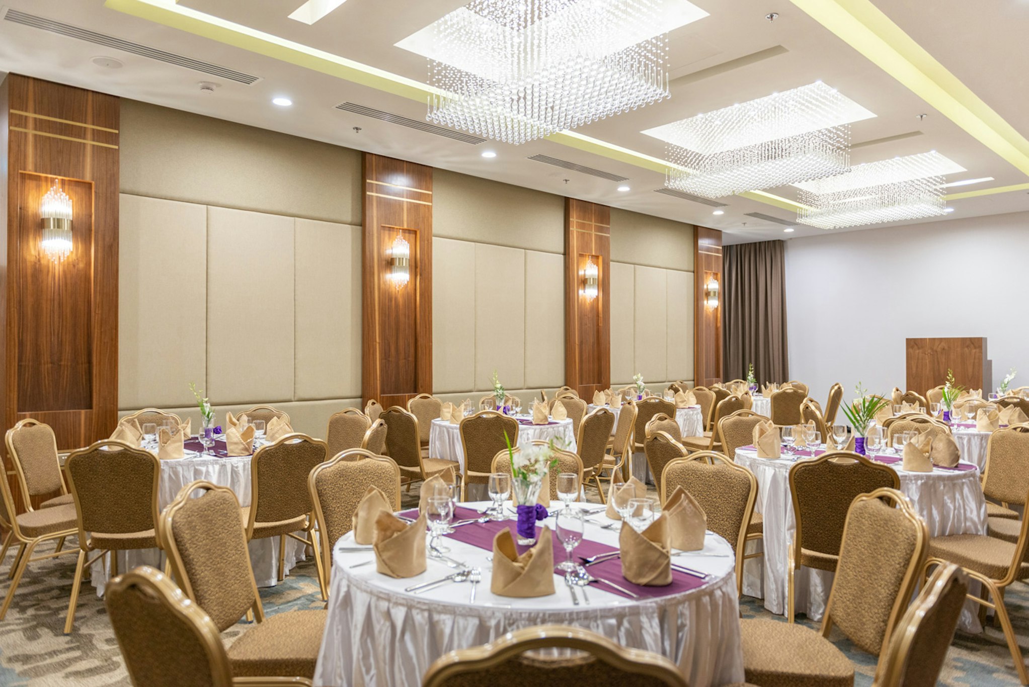Century Hotel Doha 56/56