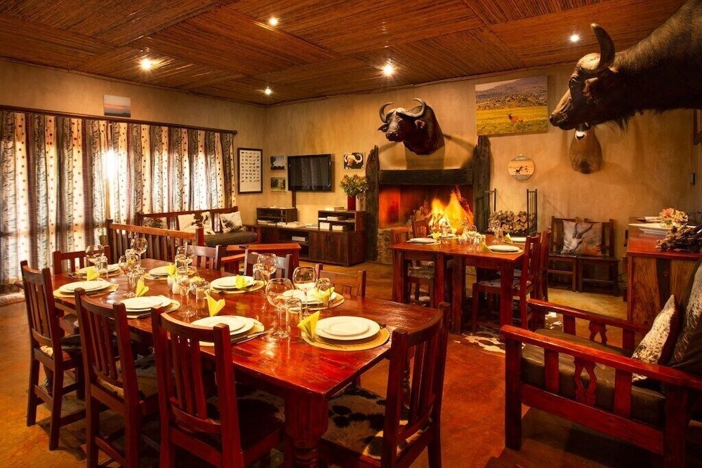 Gannabos Guest House 28/50