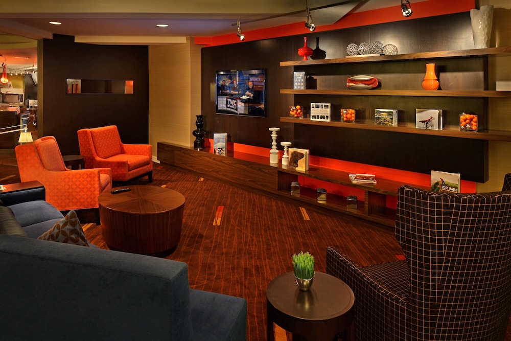 Courtyard by Marriott Hartford Cromwell 20/38