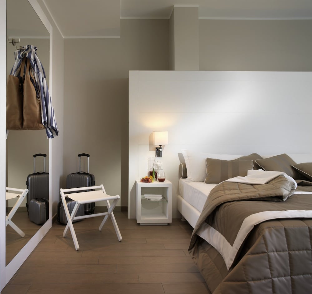 Hotel Biancamano 15/47