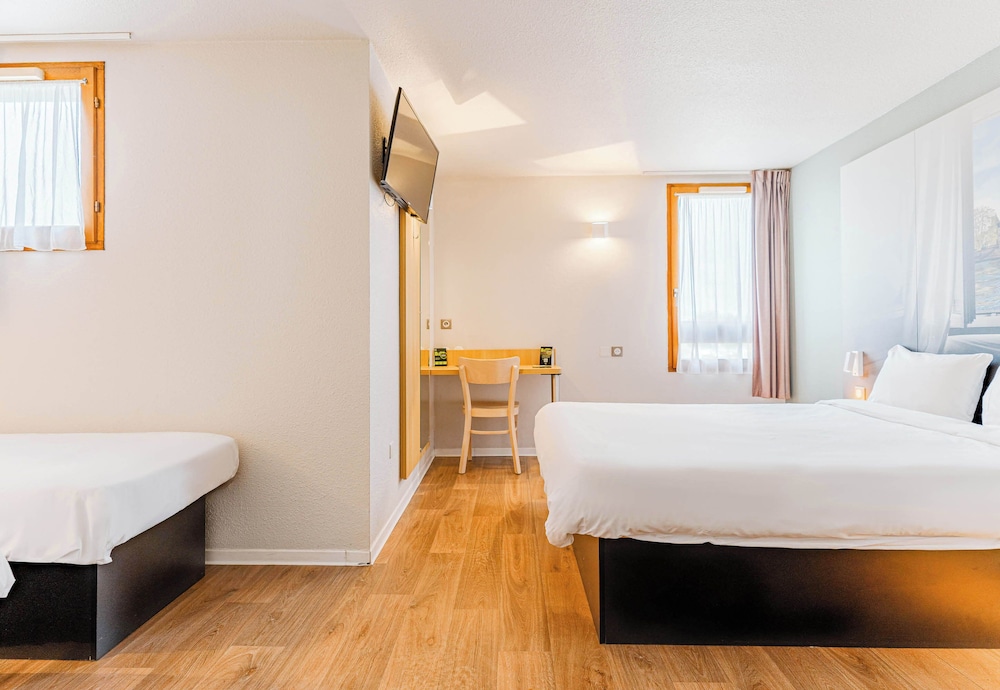 B&B HOTEL Chatellerault 15/40