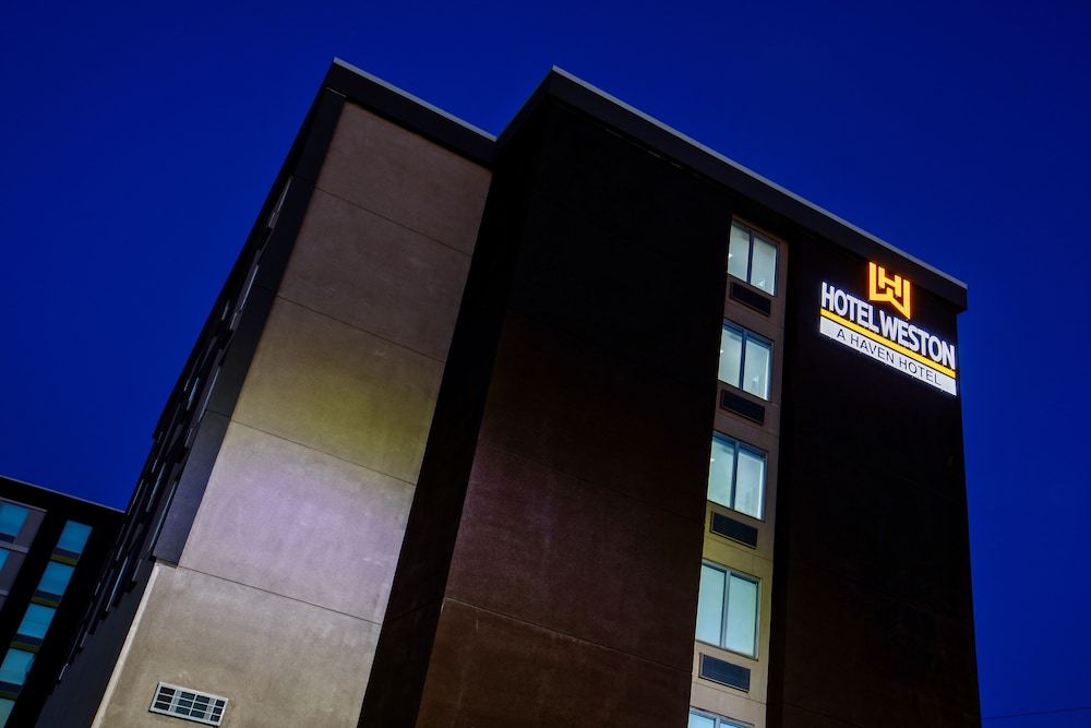 Hotel Weston 3/33
