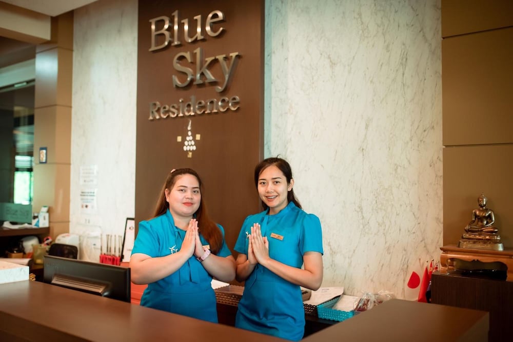 Blue Sky Residence Airport 6/50