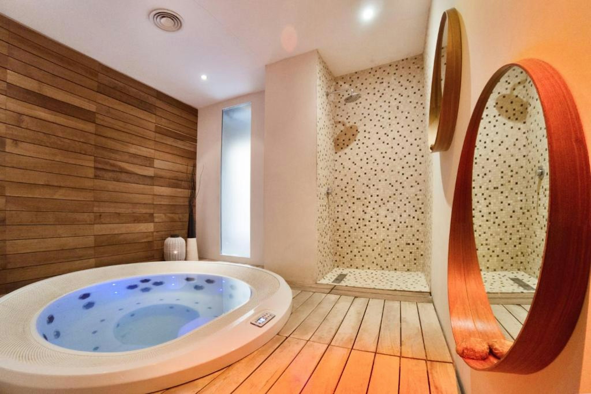 Hotel Touring Wellness Beauty 48/73