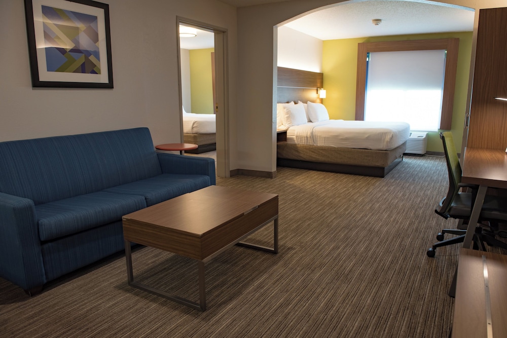 Holiday Inn Express Hotel And Suites Elkhart South 49/70