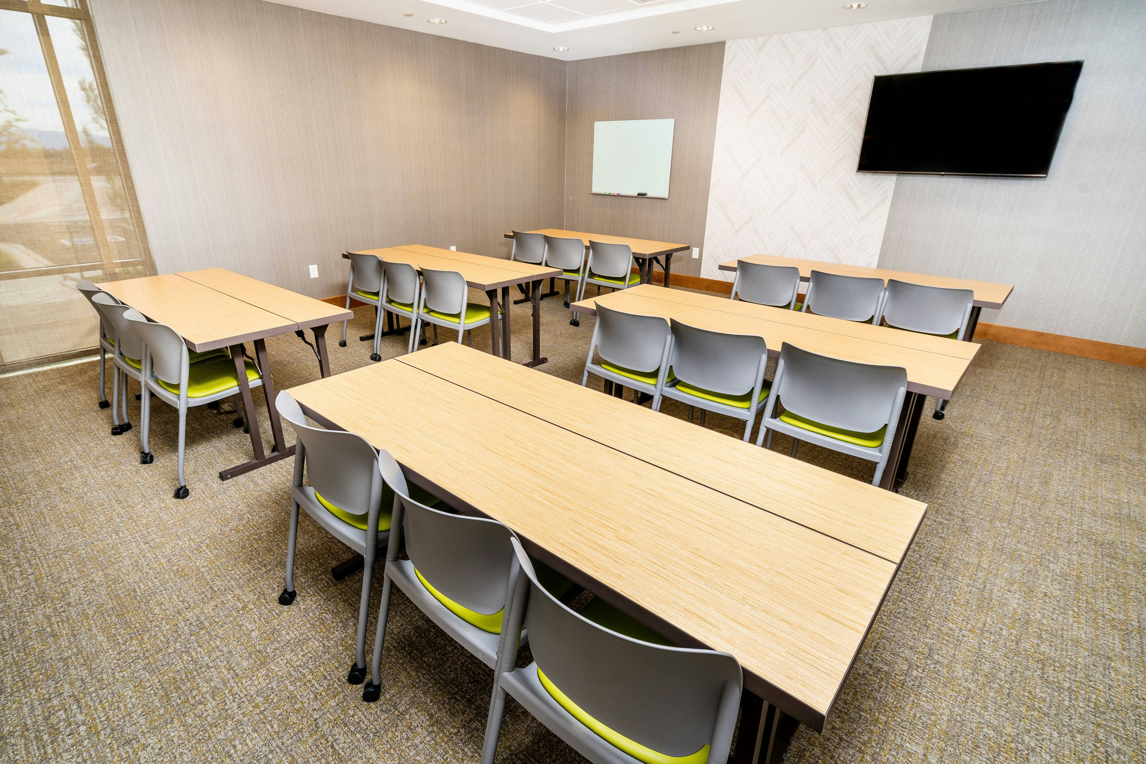 SpringHill Suites by Marriott Ontario Airport Rancho Cucamonga 32/37