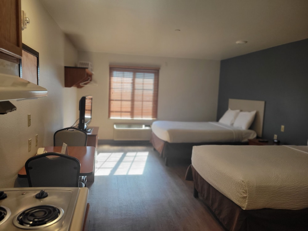 WoodSpring Suites Amarillo East I-40 25/34