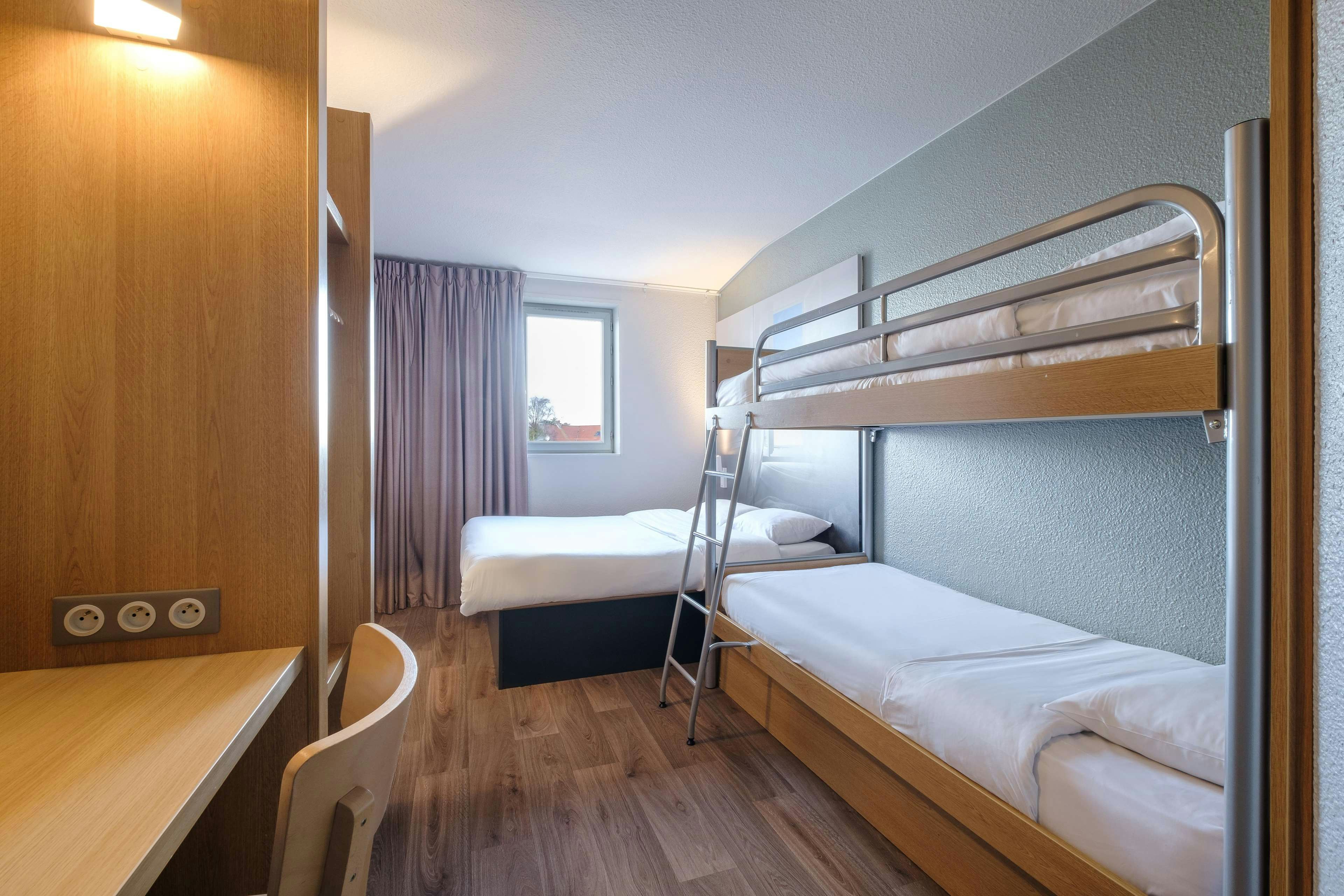 B&B Hotel Calais Centre Saint-Pierre 7/23