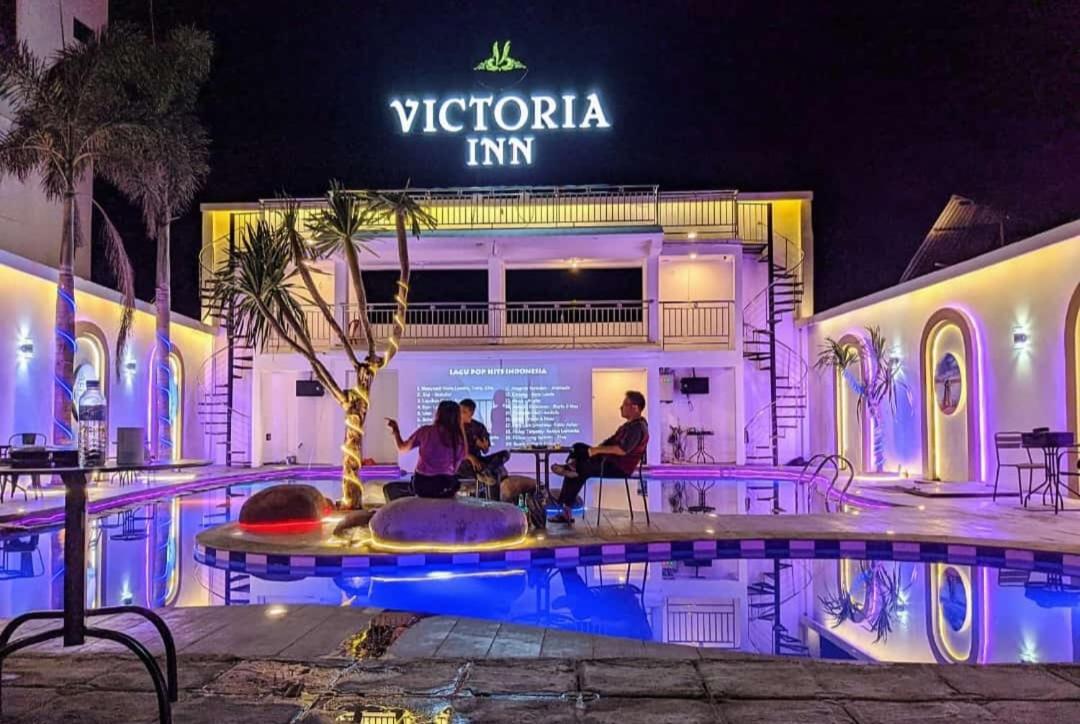 VICTORIA INN 5/50