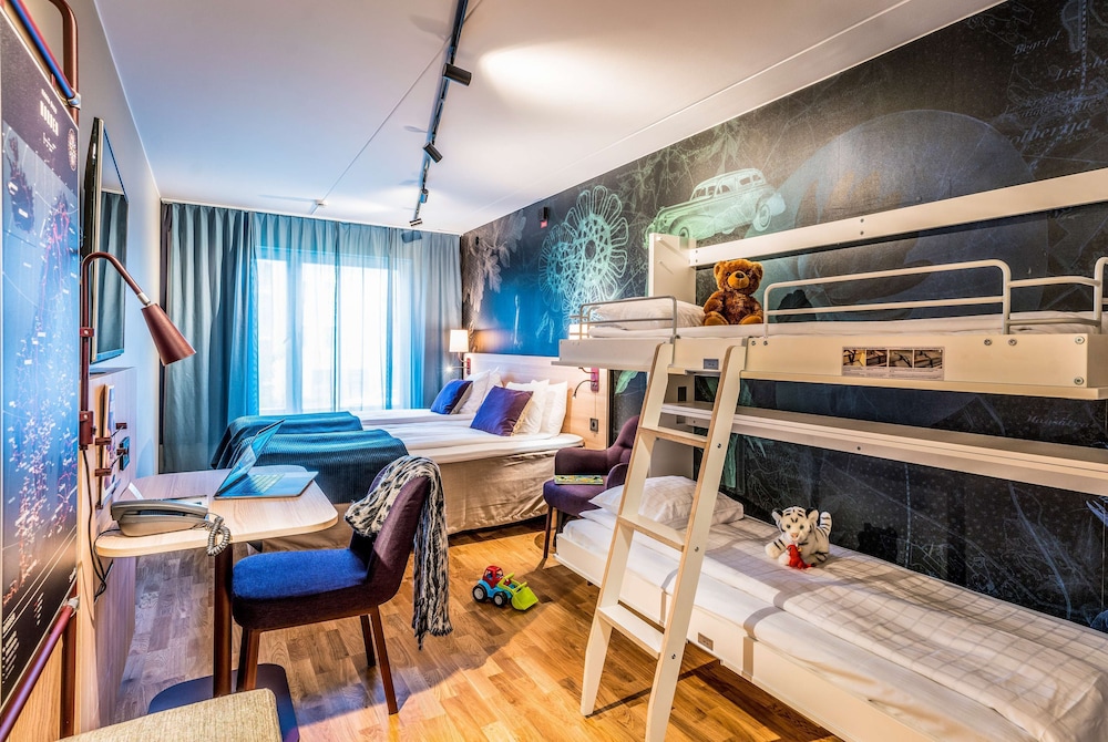 Scandic Skarholmen 33/64