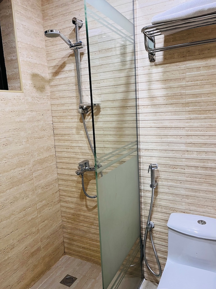 مبيت للشقق الفندقية(Mabeet Hotel Apartments) 52/54
