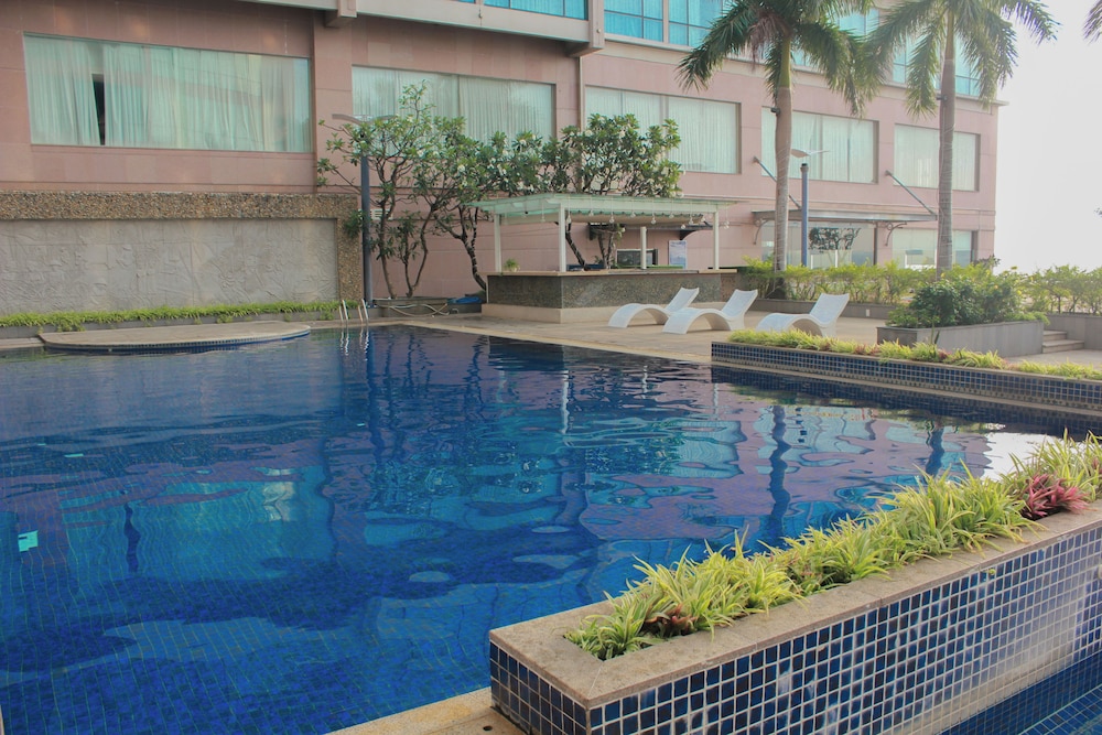 DIAMOND BAY HOTEL 4/48