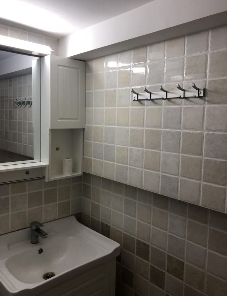Yunzu Aparthotel (Huanlegu Branch) 42/48