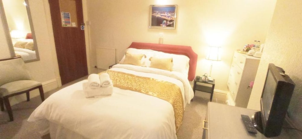 غرفة سوبيريور مزدوجة، OYO Lily Hotel Blackpool 3/5