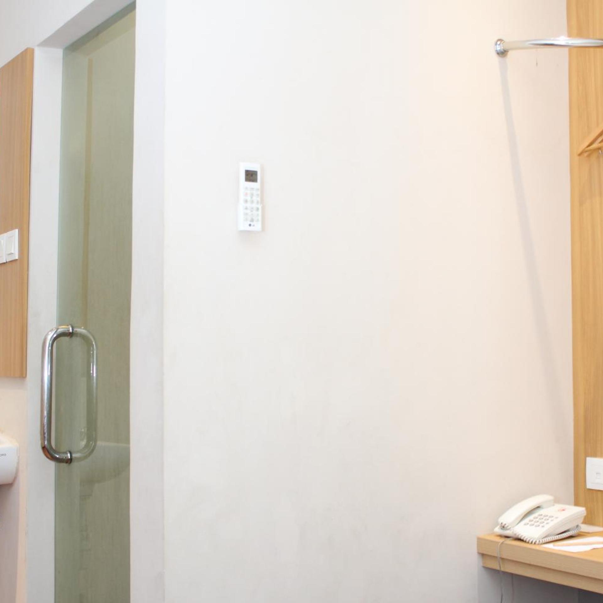 Vinotel Cirebon 29/50