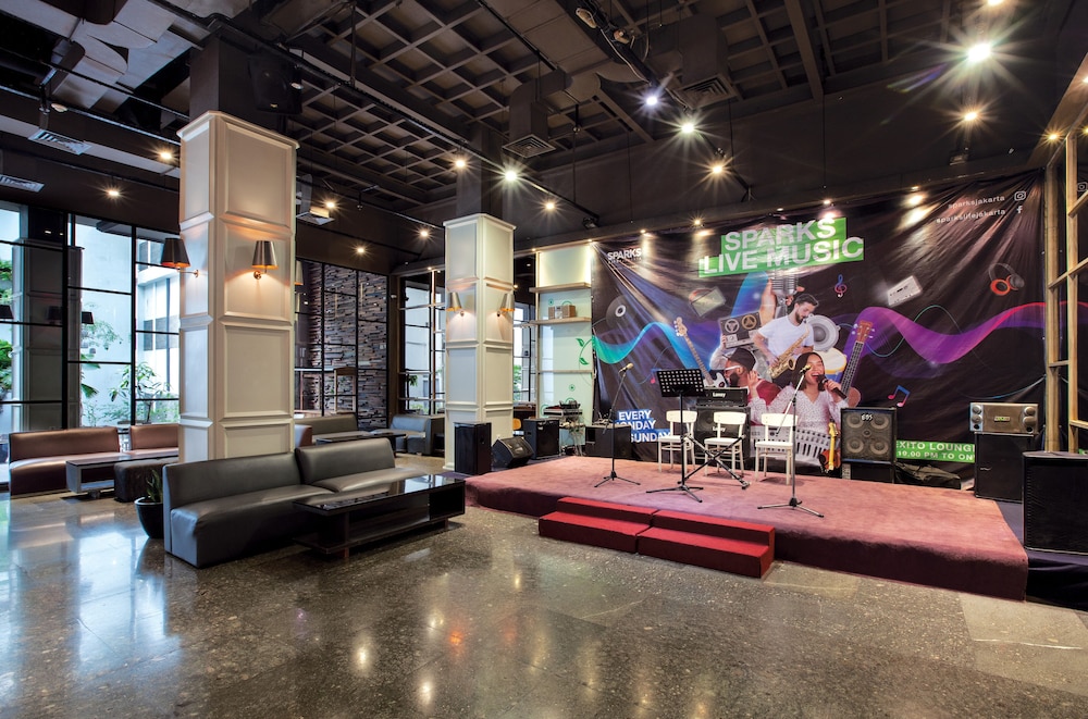 Sparks Life Jakarta, ARTOTEL Curated 30/50