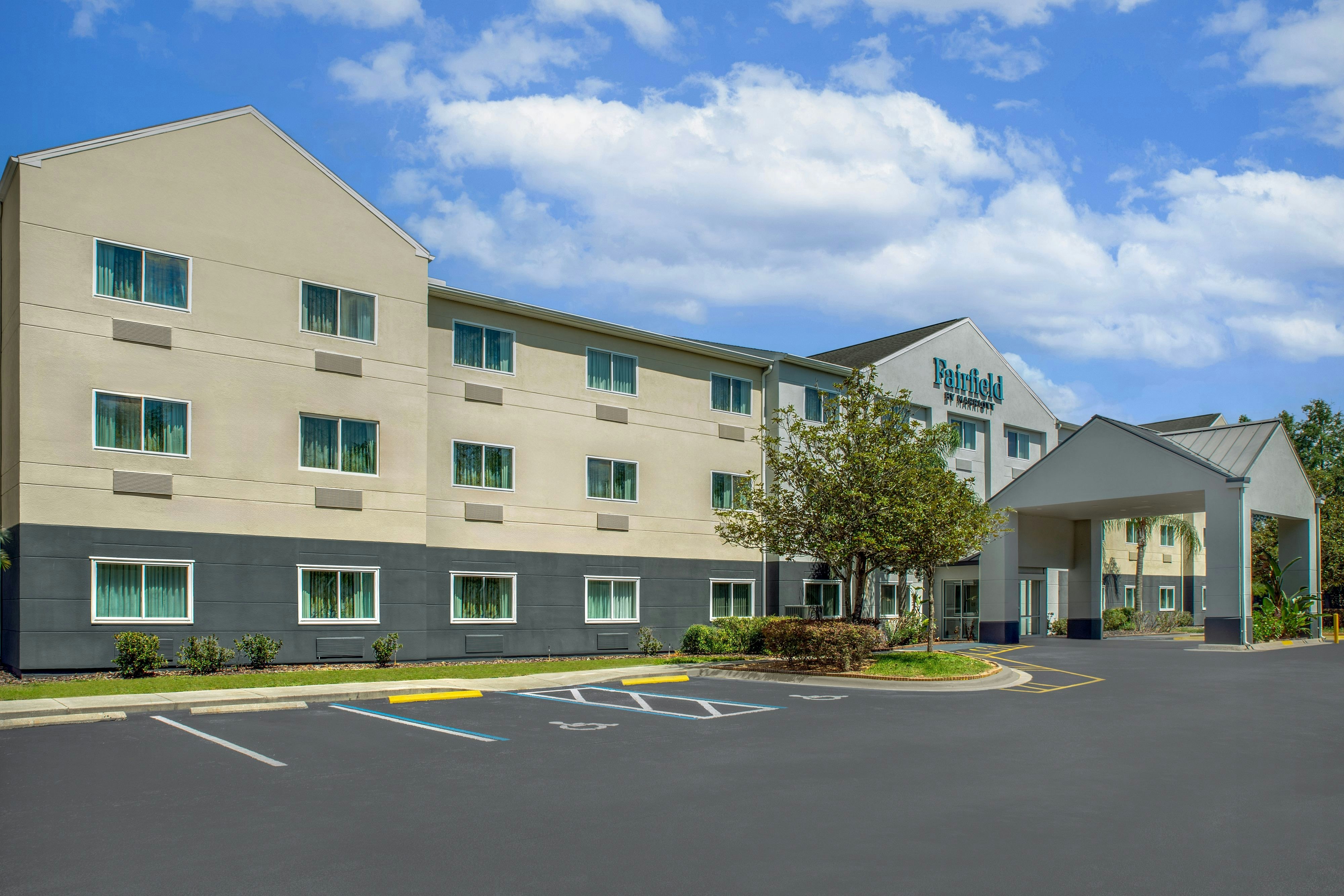 Fairfield Inn Suites Tampa North 1/11