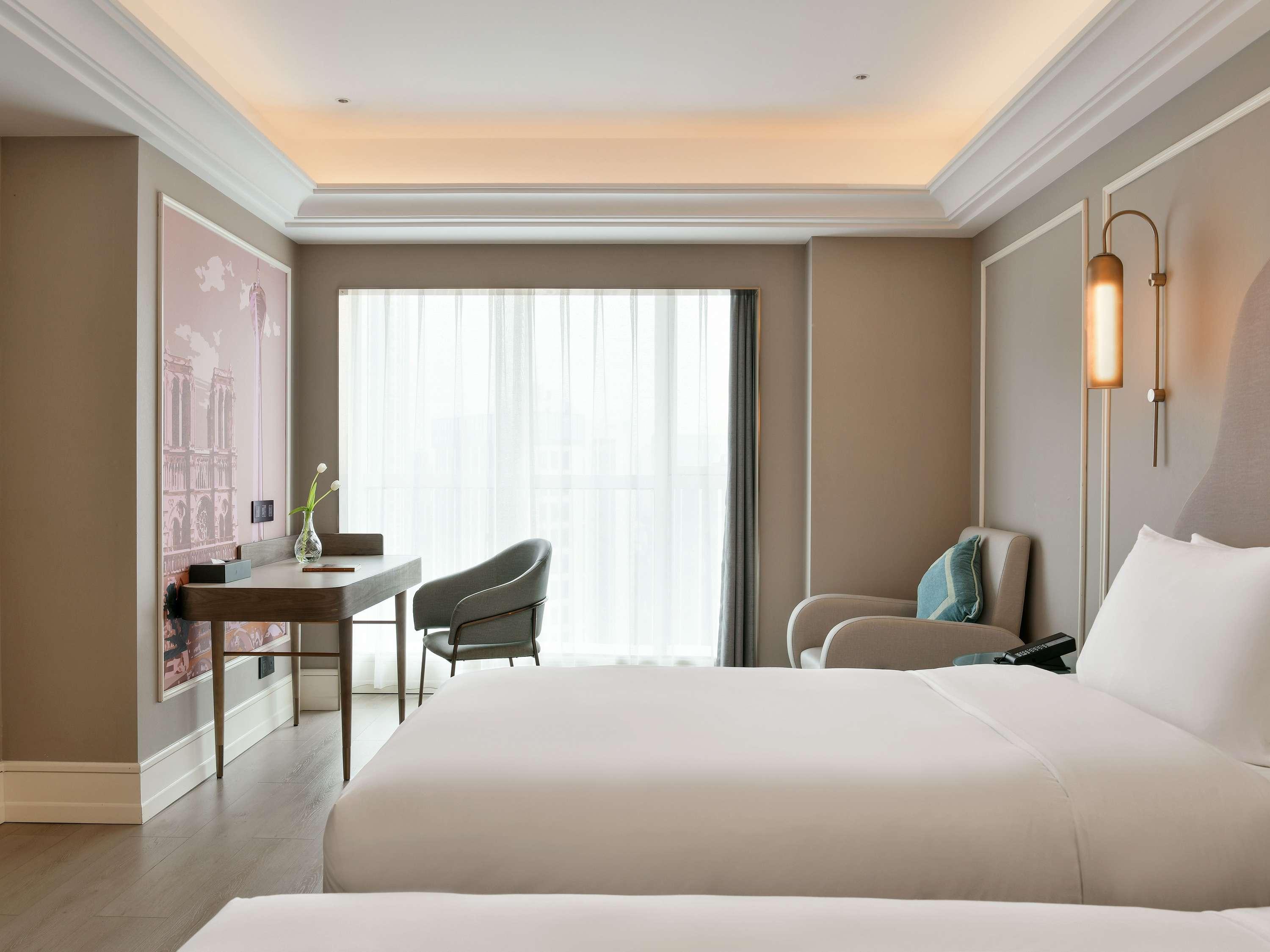 Mercure Chengdu Jiuyanqiao 10/31