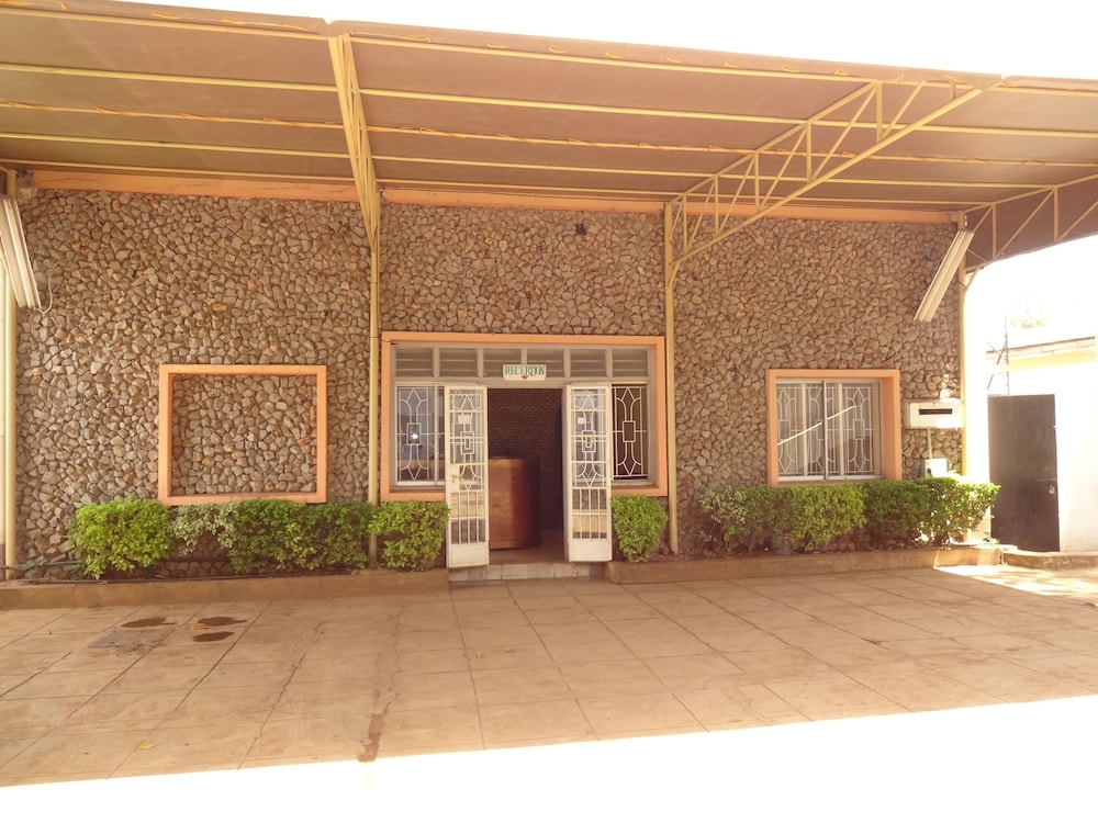 Milimani Holiday Resort 3/29