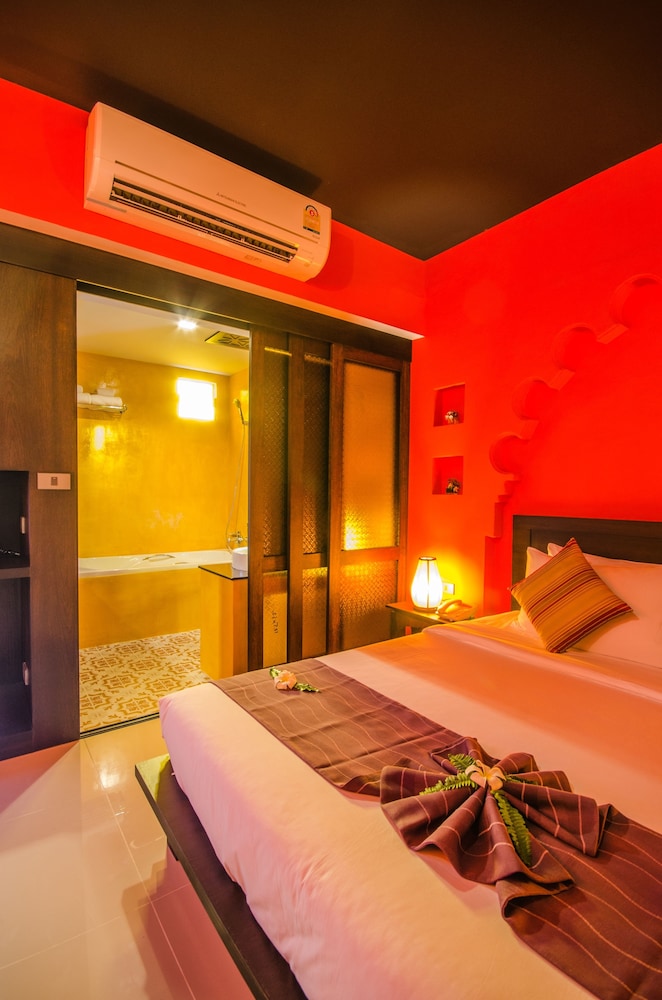 Bhundhari Chaweng Beach Resort 21/80