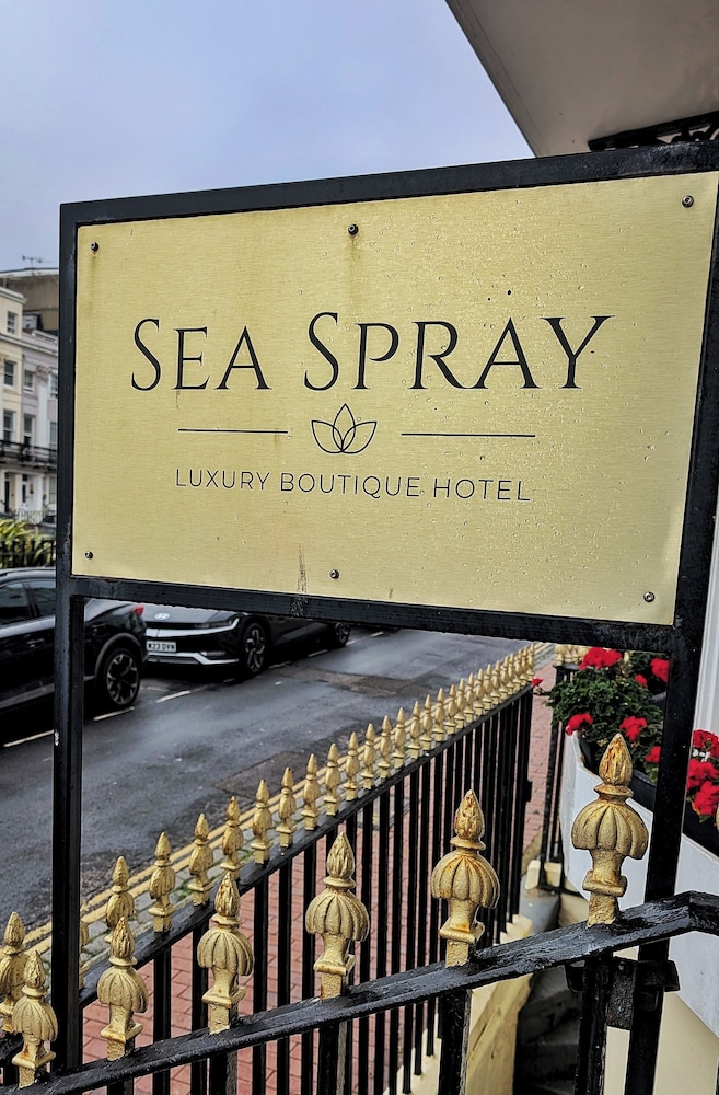 Sea Spray 1/49
