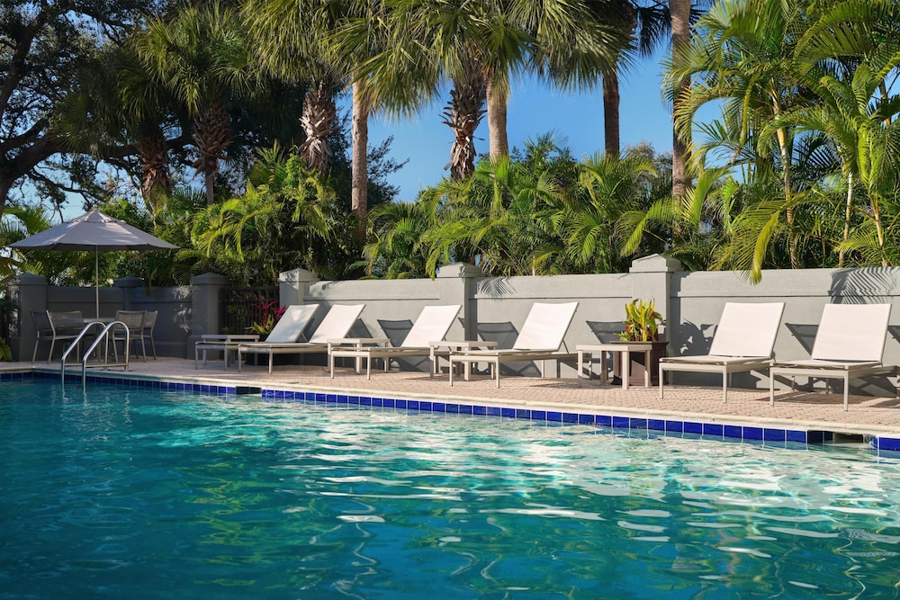 Hyatt Place Tampa Airport/Westshore 73/78