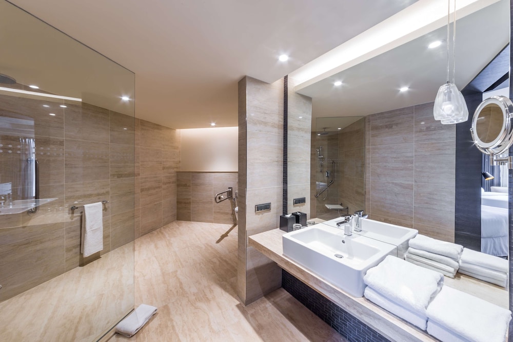 Radisson Collection Hotel Bamako (ex Sheraton Bamako) 28/70