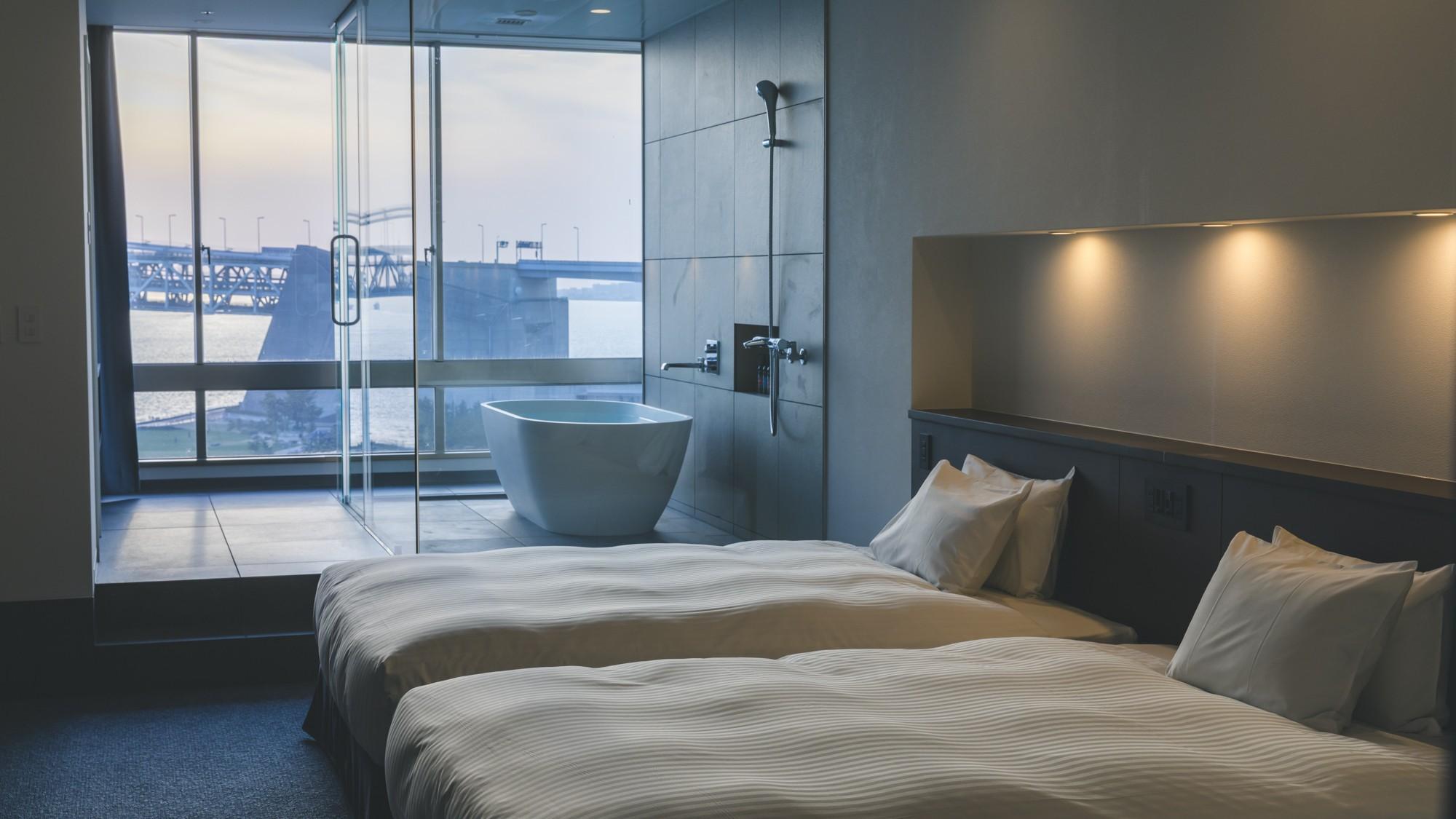 Hollywood, Tower, Spa, Twin Beds, New Building