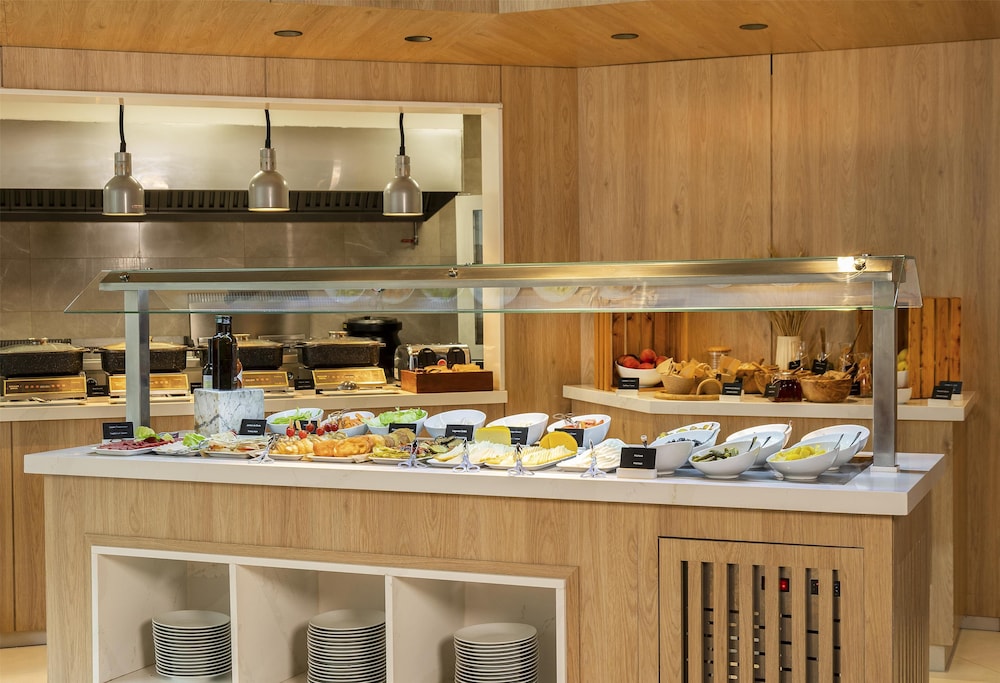 Radisson Hotel Tunis City Center 52/65