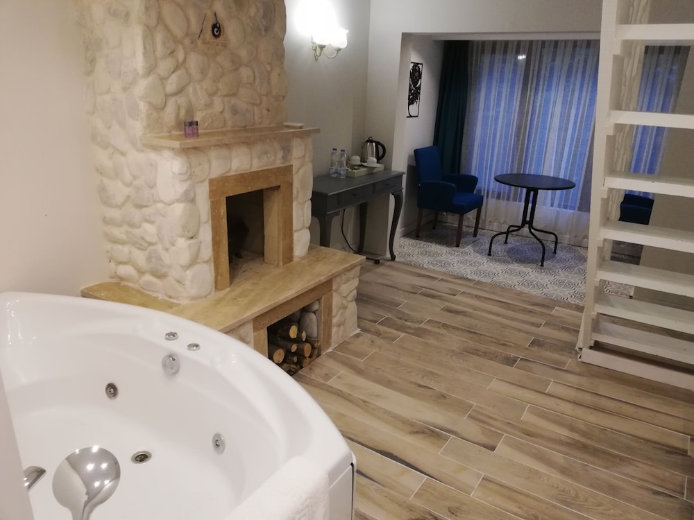 Alesta Butik Otel 36/36