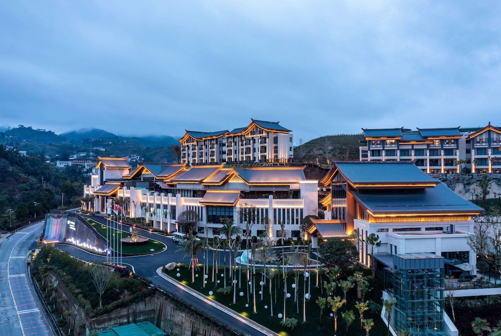 Wyndham Fengqing Resort 2/34