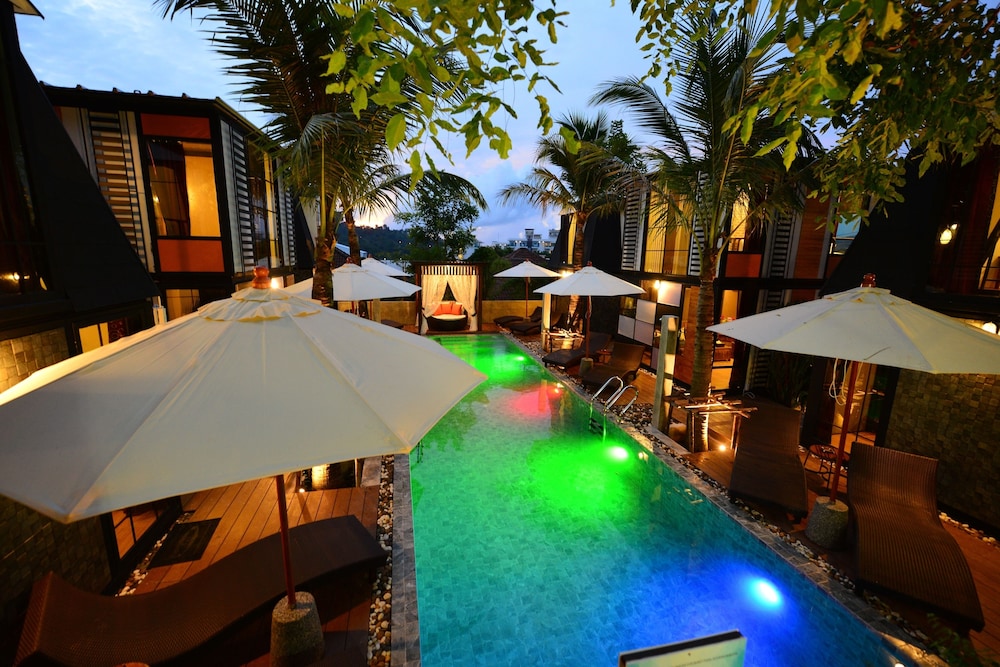 Bukit Pool Villas 35/44