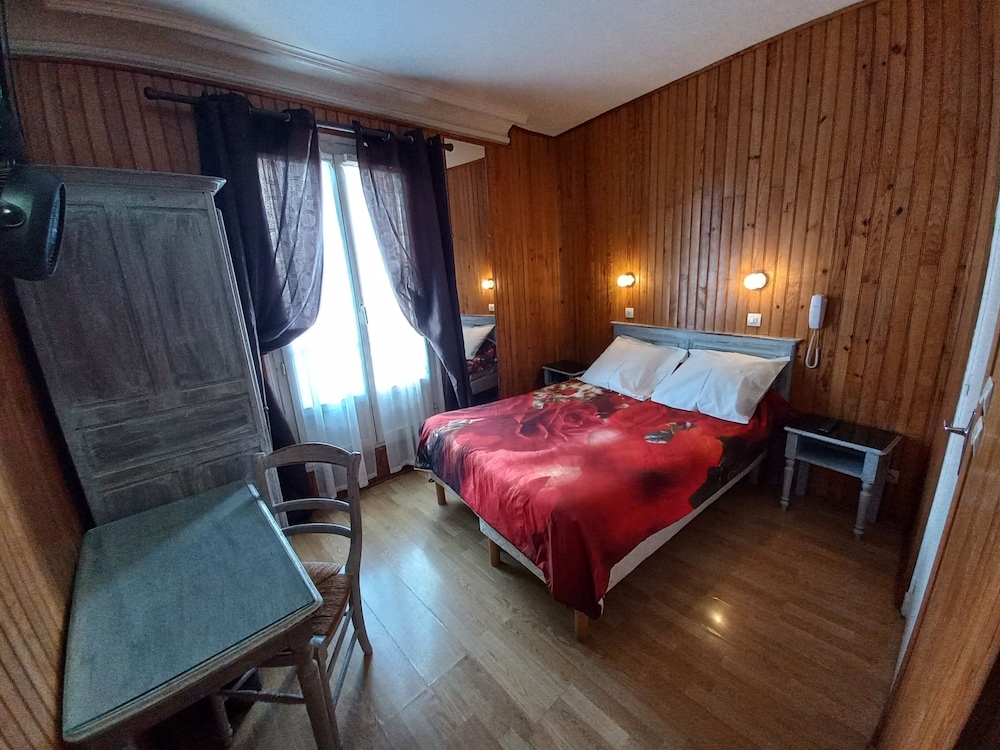 Hotel de Paris Nord 26/33