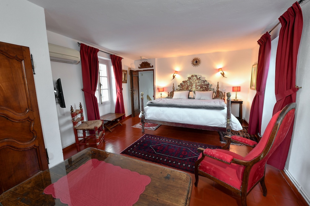 Le Hameau 18/51