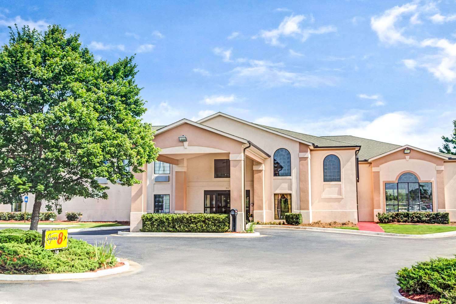 Namaste Inn & Suites Dawsonville 4/27