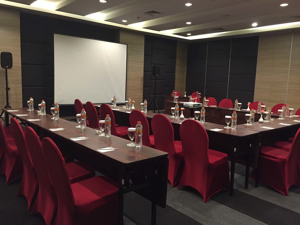 Vasaka Hotel Jakarta Managed by Dafam 37/50