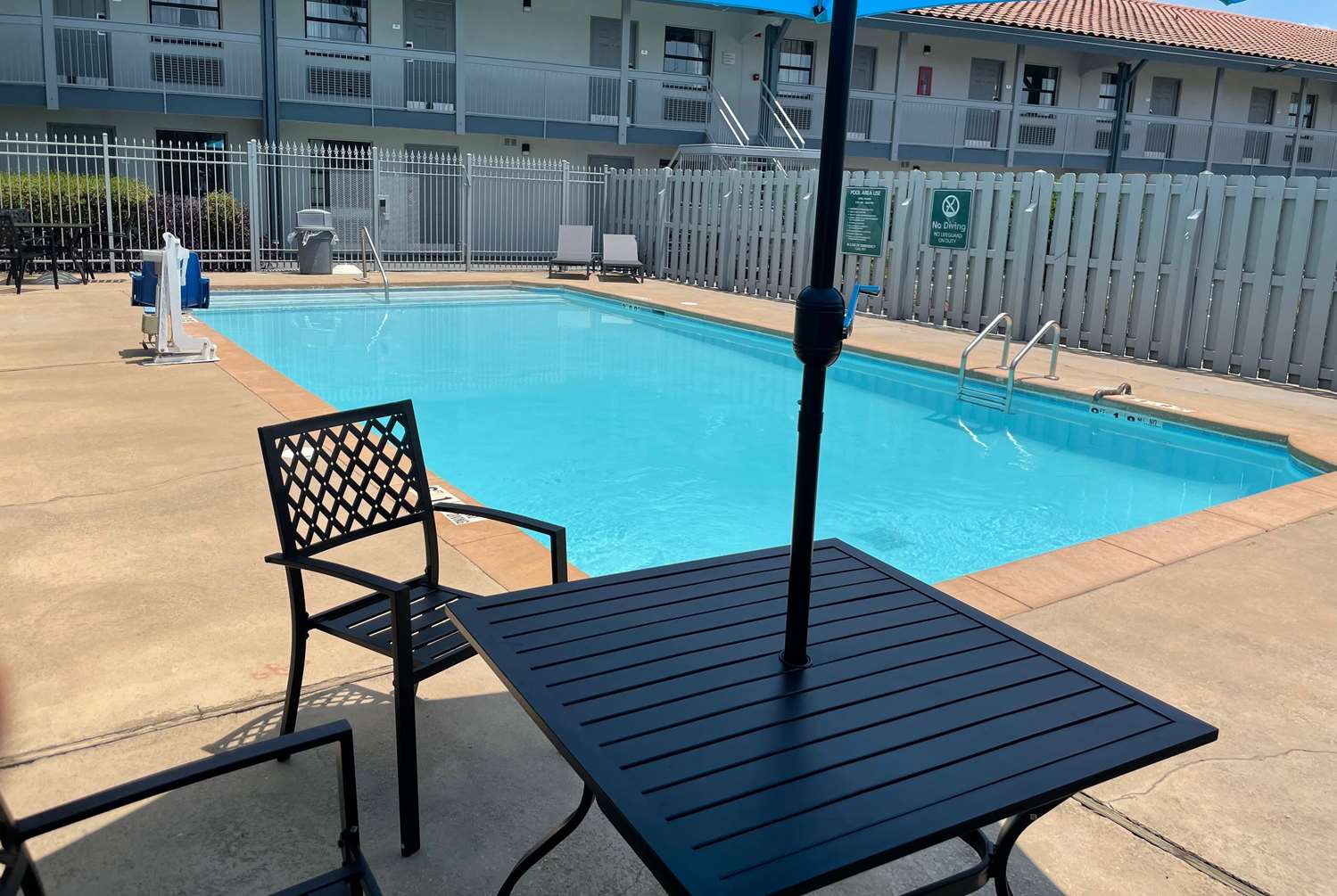 Quality Inn & Suites Tuscaloosa near University 8/8