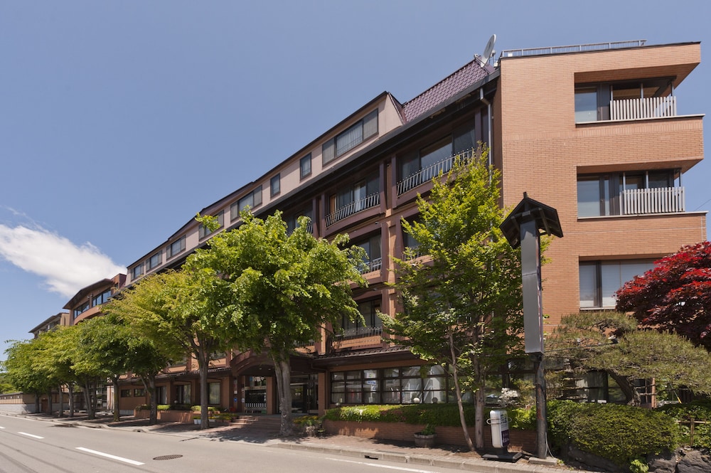 Ooike Hotel in Fujikawaguchiko