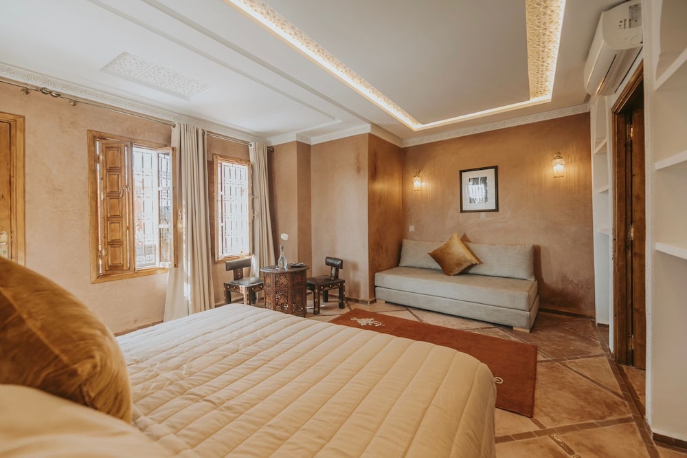 Riad 64 19/48