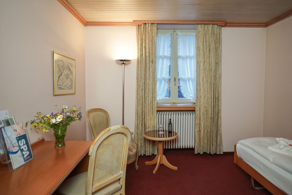 Thermal Hotels And Walliser Alpentherme Leukerbad 49/77