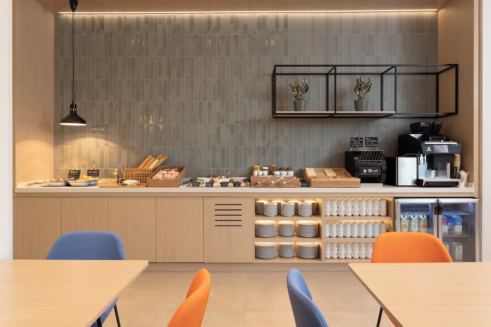 Staybridge Suites & Apartments Malaga by IHG 54/68