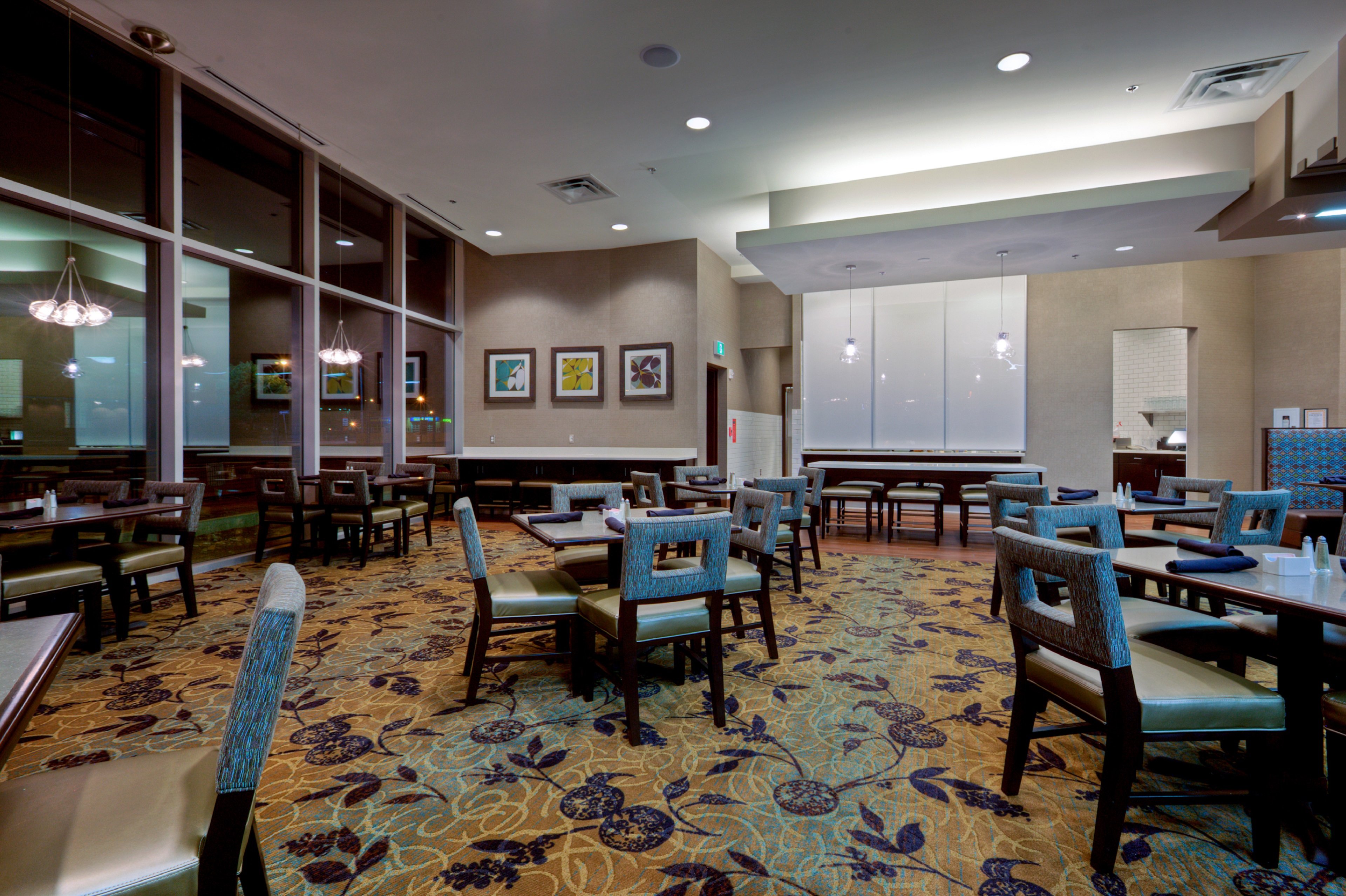 Holiday Inn Saskatoon Downtown 57/75