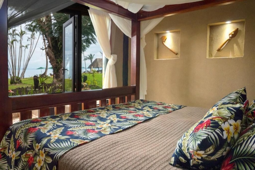 PARADISE TAVEUNI RESORT 23/49