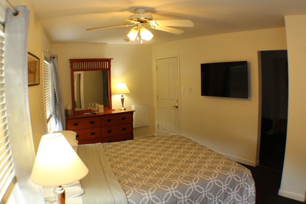 San Anselmo Inn B&B 57/57