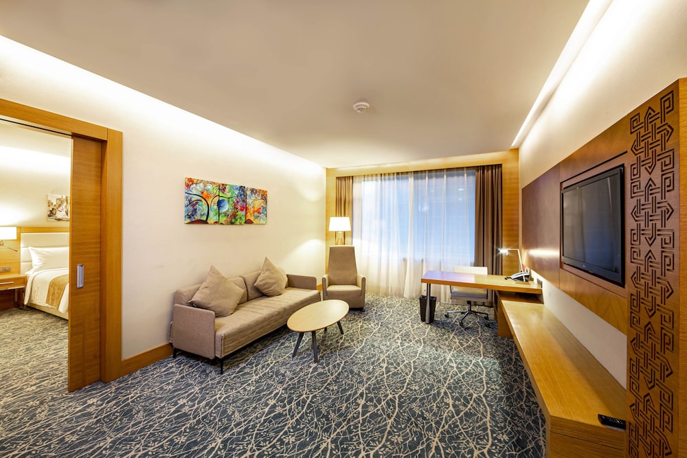 Holiday Inn Baku 47/59