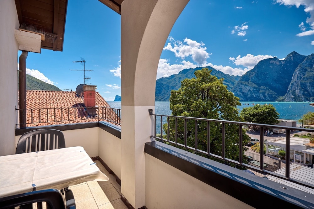 Hotel Geier 33/48