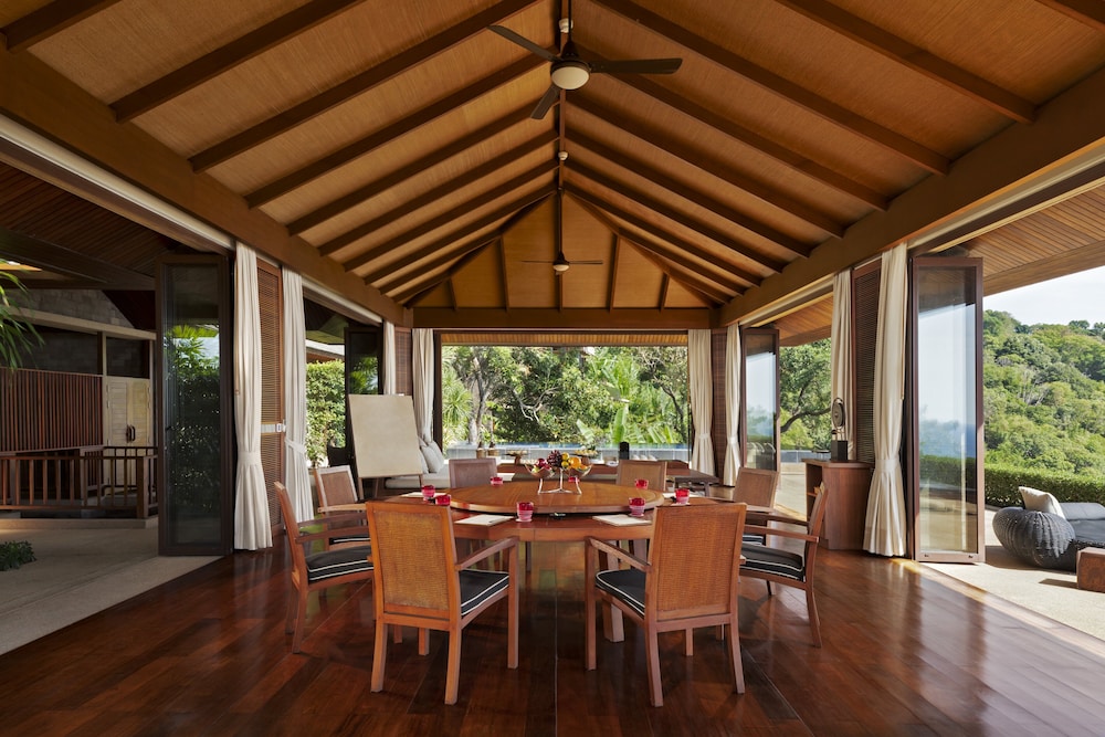 Paresa Resort Phuket 70/90