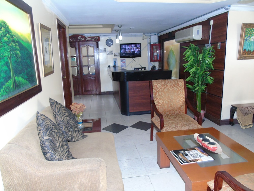 Hotel Malecon Inn 54/67